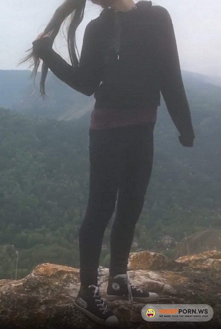 Modelhub.com - Maryvincxxx Aka Maria Romanova - Teen Sensual Sex while on a Camping Trip [UltraHD 4K 2160p]