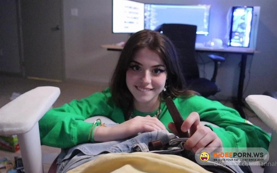 Onlyfans - Hannahowo - Aestheticallyhannah [2022/FullHD]