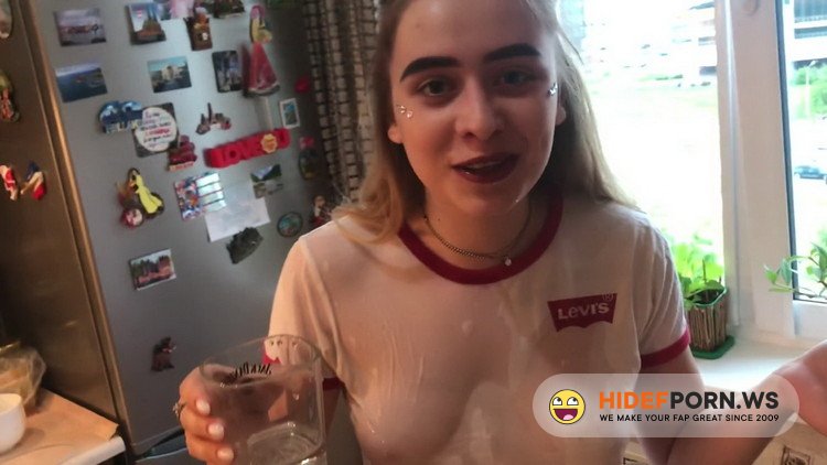 ModelHub.com - Molly Kelt - Wet T-shirt got my panties wet [UltraHD 4K 2160p]