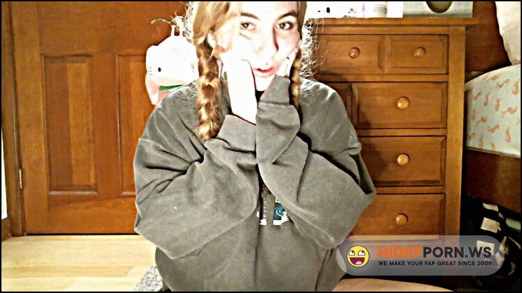 OnlyFans.com - Shyslut0 - Watch me sleepily mess around in my room n suck on my dildo [UltraHD 4K 2160p]