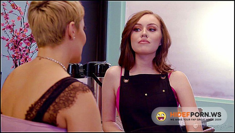 MommysGirl.com/GirlsWay.com - Ryan Keely, Freya Parker - Servicing Mom In Public [FullHD 1080p]