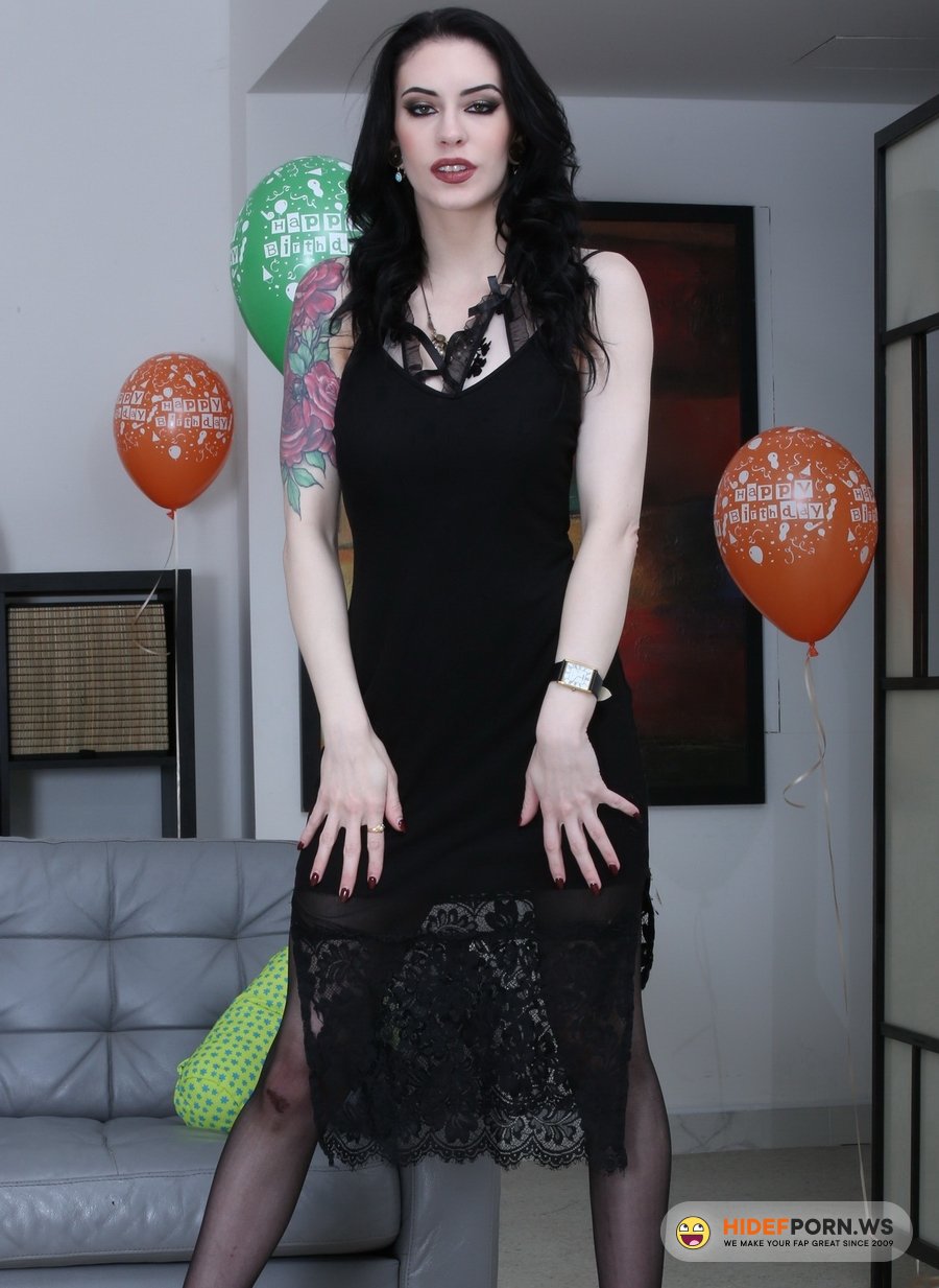 AnalVids.com, LegalPorno.com - Anna De Ville - Anna 25th Birthday 1 Wet, She Drinks 25 Shots Of Pee With, ATM, DAP, Extreme Deepthroat, Rough Sex, Big Gapes, Pee Drink GIO2153 [UltraHD 4K]