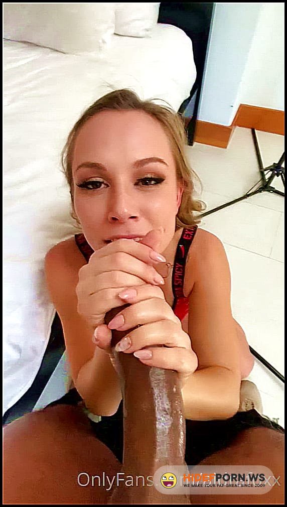 OnlyFans.com - Aidra Fox - 367 [UltraHD 2K 1920p]