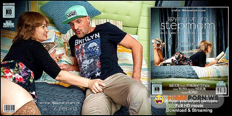 Mature.nl/Mature.eu - Yulenka - Anal fucking his hairy stepmom after spying on her! [FullHD 1080p]