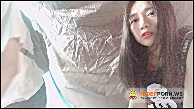 Onlyfans.com - DaisybabyTW - Seniors fuck school girl when camping in the wild [FullHD 1080p]