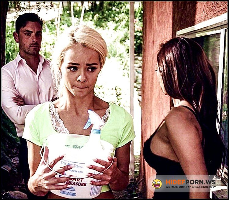 Puretaboo.com - Reena Sky, Elsa Jean - Girl Tagging [FullHD 1080p]