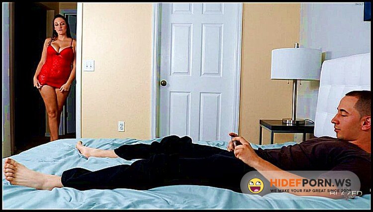 Taboo Family Affairs/clips4sale.com - Melanie Hicks - Mom's All Yours [FullHD 1080p]
