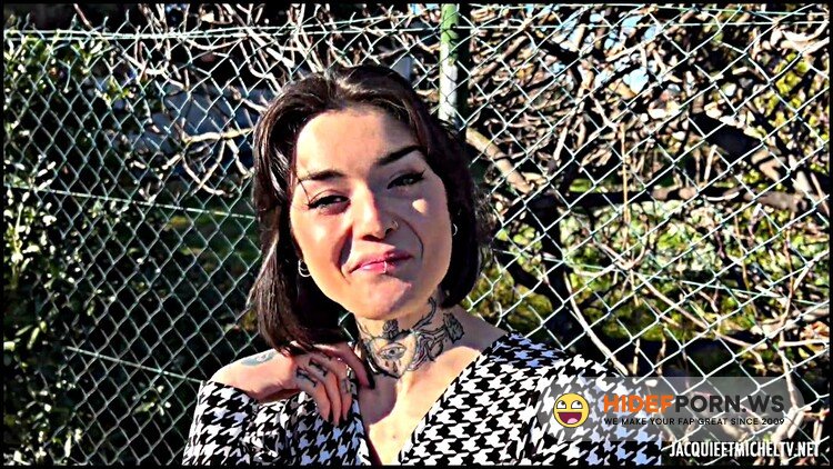 JacquieEtMichelTV.net/Indecentes-Voisines.com - Crystal Cherry - Nothing Is Ever Certain For Crystal... [FullHD 1080p]