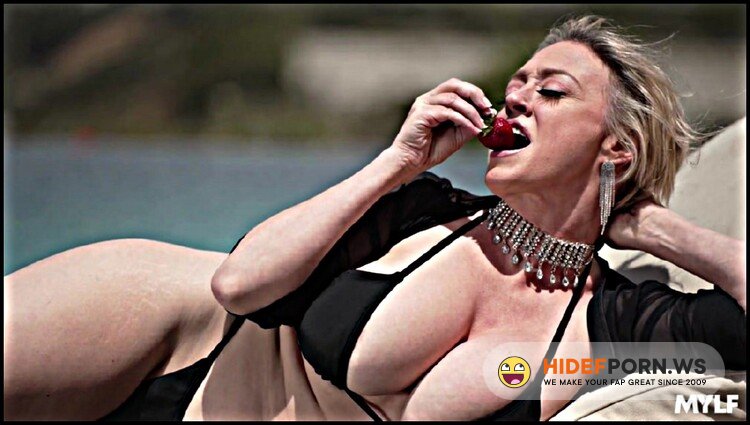 MylfOfTheMonth.com/MYLF.com - Dee Williams - The Sexiest Deeva [FullHD 1080p]