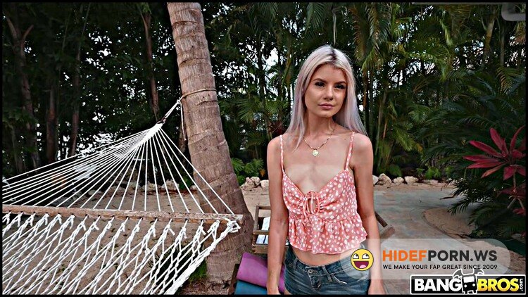 BangBros18.com/BangBros.com - Luna Fae/Asuna Fox - No More Nudes! [FullHD 1080p]