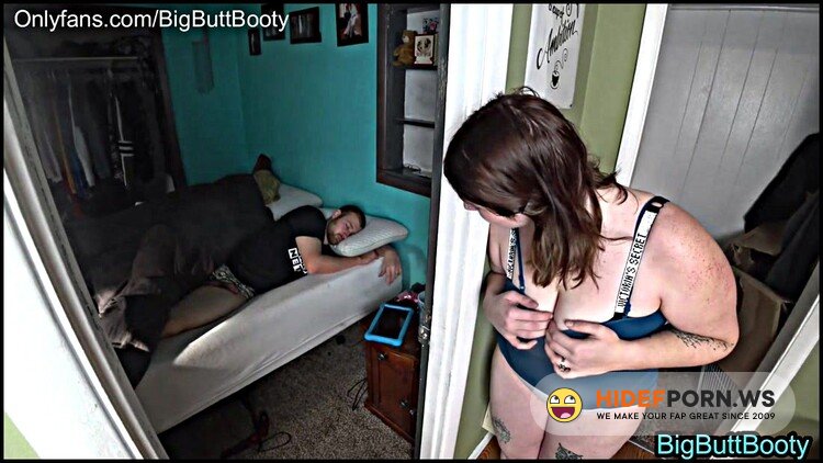 Modelhub.com - Paige Steele - Horny stepsister Rides My Cock With Girlfriend Next To Me [FullHD 1080p]
