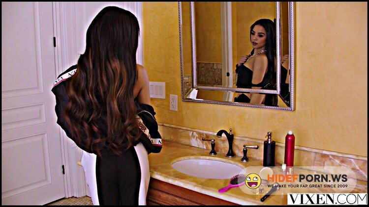 Vixen.com - Maya Bijou - A Common Passion [FullHD 1080p]