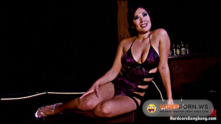 HardcoreGangbang.com/Kink.com - London Keyes - The House Always Wins Starring London Keyes [HD 720p]