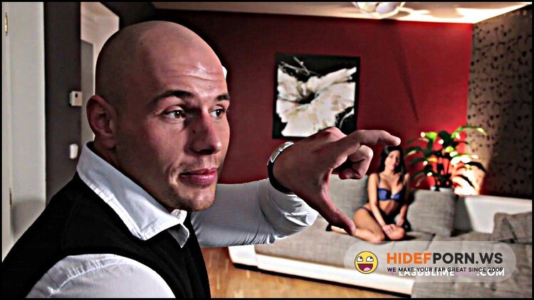 LaSublimeXXX.com - Iwia - Pocket Girl [FullHD 1080p]