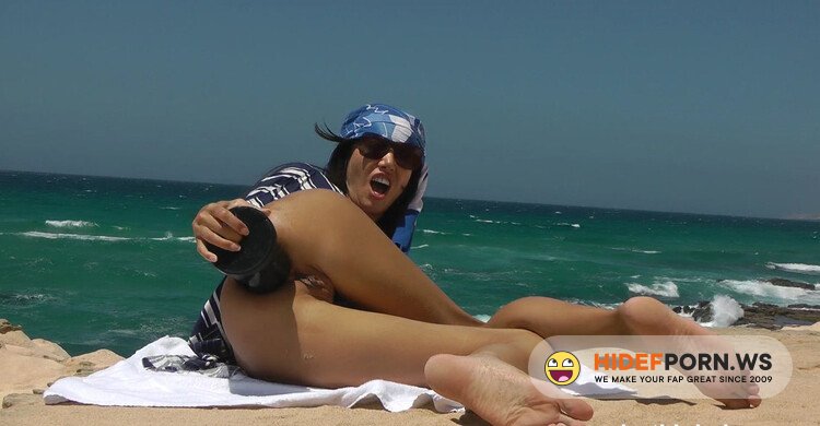 Hotkinkyjo.XXX - HotKinkyJo - Sexy Sailor Hotkinkyjo take huge dildo from mrhankey in her anal [FullHD 1080p]