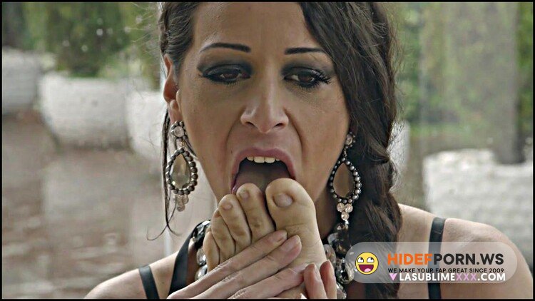 LaSublimeXXX - Martina Gold - Warm Rain [FullHD 1080p]