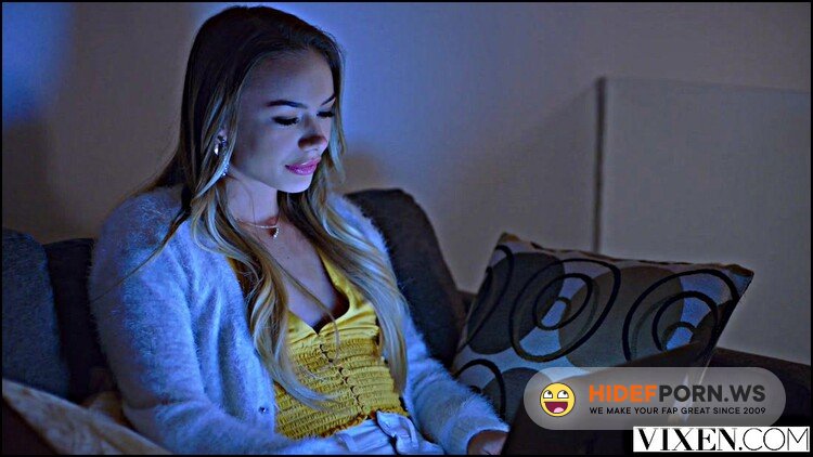 Vixen - Naomi Swann - A Good Houseguest [FullHD 1080p]