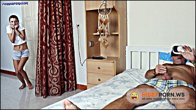Modelhub - Lisa Fox - I caught neighbour masturbated in vr glasses and ride him [FullHD 1080p]
