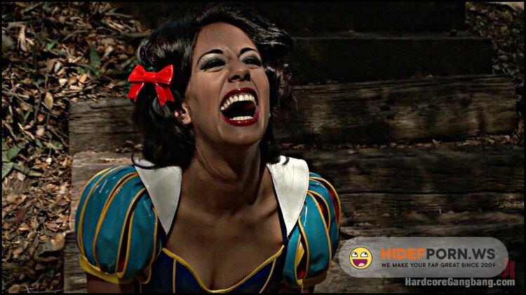 HardcoreGangbang/Kink - Lyla Storm - Fairytale Princess Gangbang [HD 720p]