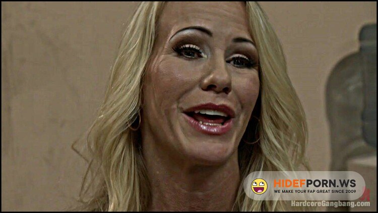 HardcoreGangbang/Kink - Simone Sonay - It takes five thick fire hoses to drench Simone Sonay s hot MILF cunt [HD 720p]