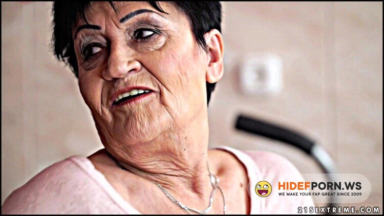 LustyGrandmas/21Sextreme - Anastasia - Sexy Sweaty Grandma [HD 720p]