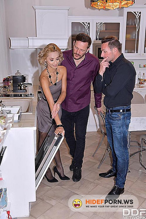 HandsOnHardcore.com/DDFNetwork.com - Veronica Leal - Two Cocks Make Her Cum [HD 720p]