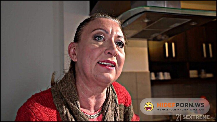 LustyGrandmas/21Sextreme - Elizabeth Bee, Mugur - NEXTDOOR MATURE [FullHD 1080p]