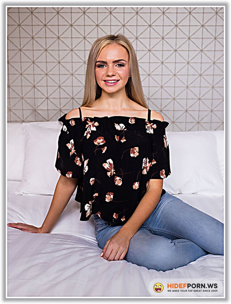 GirlsDoPorn - Layla Storm - 19 Years Old [HD 720p]