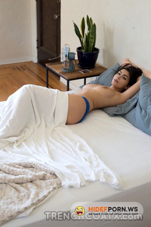 Trenchcoatx.com - Valentina Nappi - Sun-Lit [HD 720p]