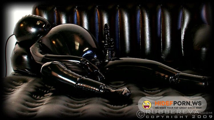 RubberEva - Rubber Eva - Inflatable Rubber Catsuit Fucking Part 02 [FullHD 1080p]