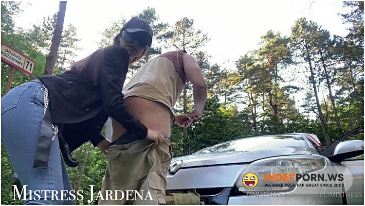 Clips4Sale Mistress Jardena Femdom 2022 online Slut was driving me home when i told him to stop and take off trousers [FullHD 1080p]