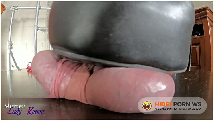 Clips4Sale Mistress Lady Renee 2021 Cock Stomped Under My Boots [HD 720p]