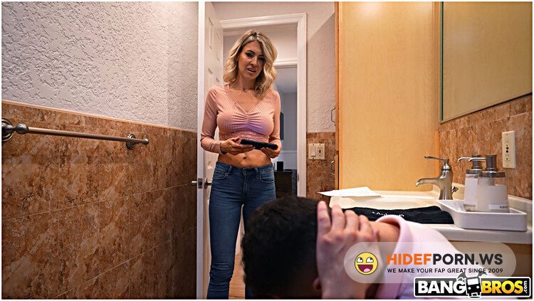 MomIsHorny/BangBros - Gigi Dior, Johnny Love - Mommy Doesn't Like F's But She Like's Ds [FullHD 1080p]