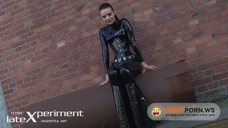 LateXperiment - Valerie Tramell - Latex Experiment [HD 720p]