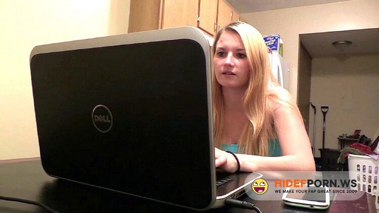 Girls Gone Hypnotized - Khloe - Private Chat [SD 432p]