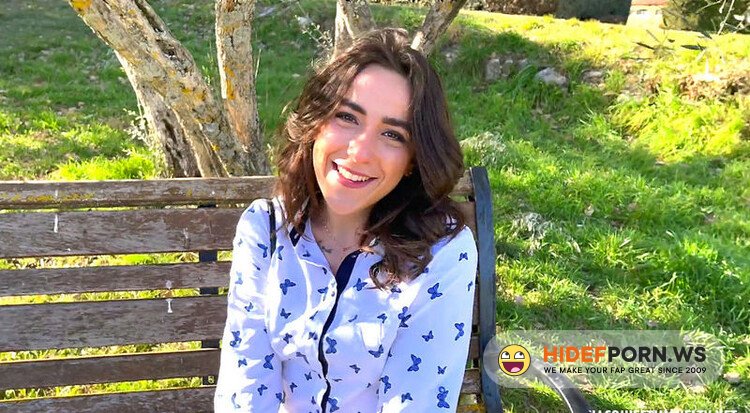 JacquieEtMichelTV.net/Indecentes-Voisines.com - Manea Valentina - Manea, Anal Is Her Hobby [FullHD 1080p]
