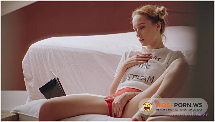 Sensual.Love - Evelin Elle, Kelly Collins - The Eternal Desire to Lick [FullHD 1080p]