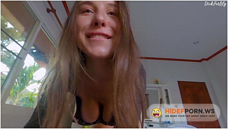 PornHub - DickForLily - My Stepsister Left Me No Choice But To Fuck Her [FullHD 1080p]