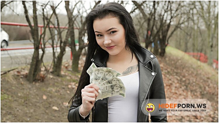 PublicAgent/FakeHub - Lady Zee - Dat Ass in tight denim jeans [FullHD 1080p]