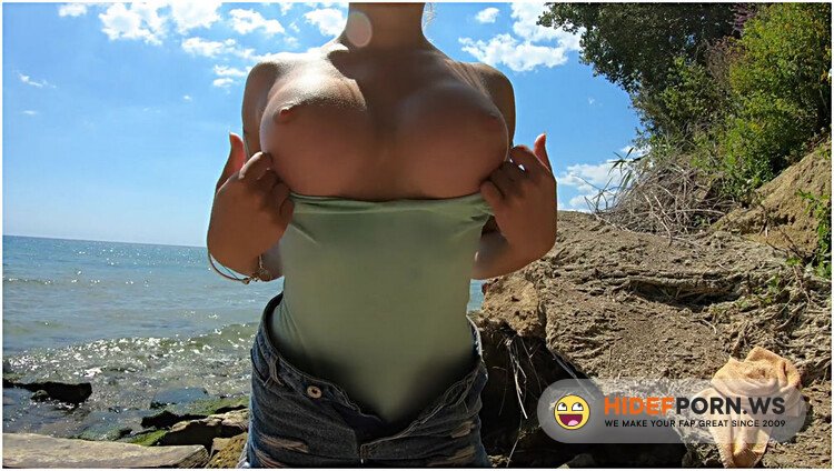 PornHub - Cock2squirt - Fucking In Front Of People On The Beach Is Awesome [FullHD 1080p]