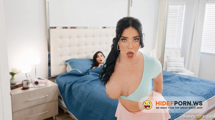 BrazzersExxtra.com / Brazzers.com - Keira Croft, Megan Maiden - Two Dommes Don't Make A Right [HD 720p]
