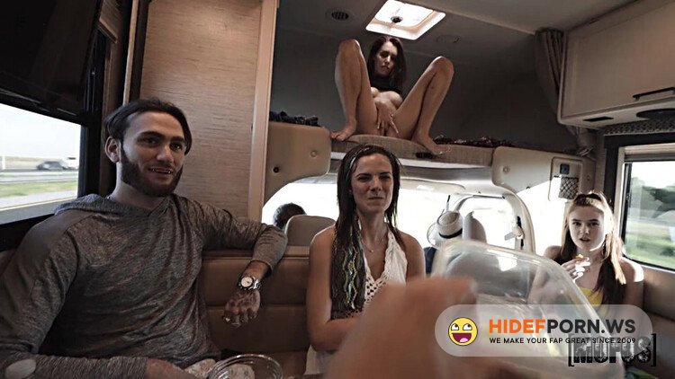 Mofos.com - Lila Love - Lake Ratchet [Full HD 1080p]