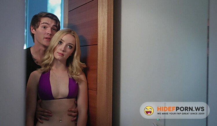AdamEveVOD - Kiara Cole - Love, Sex & Robots [Full HD 1080p]