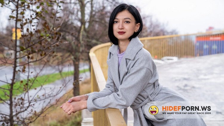 PublicAgent.com / FakeHub.com - Madison Quinn - The Quiet Little Russian [HD 720p]
