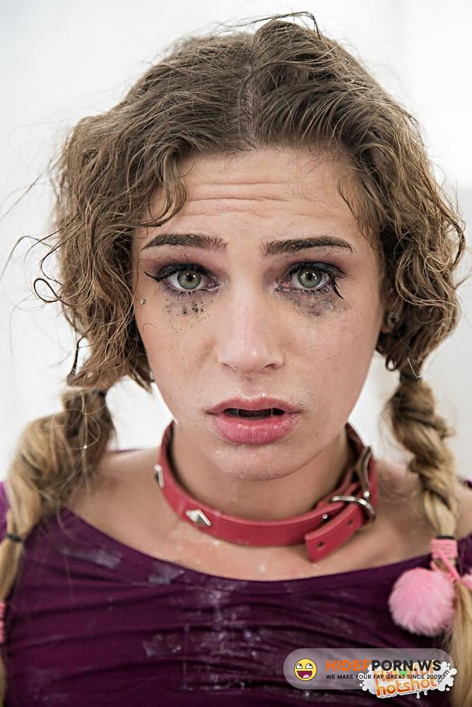 HookupHotshot - Sydney Cole / Cute But Psycho [HD 720p]