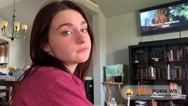 Onlyfans.com - Mary Kitty - I've Been Crushing On Her Daddy [HD 720p]