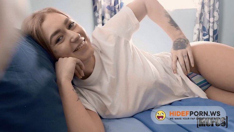 Mofos.com - Callie Black - The Clinger [HD 720p]