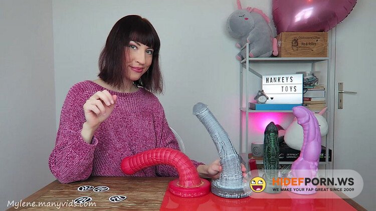 ManyVids - Creative Silicone Dildos [FullHD 1080p]