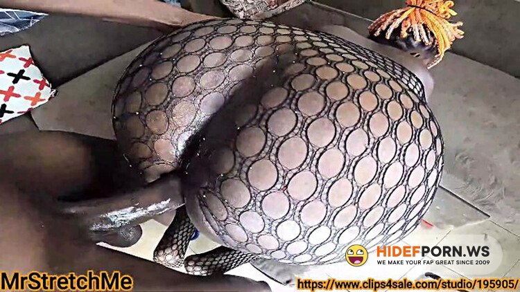 PornHub.com - Juicy Ebony s Ass Shaking During Doggystyle Showdown [FullHD 1080p]