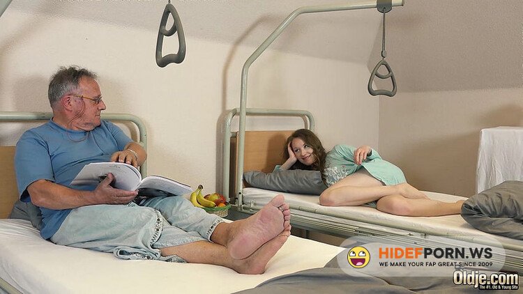 Oldje/ClassMedia - Young Banana Lover with Emma Fantasy, Harry [UltraHD/4K 2160p]